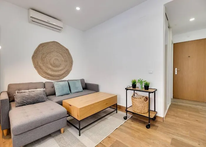 Apartment Lxr Neptuno Renovated And Pool Torremolinos