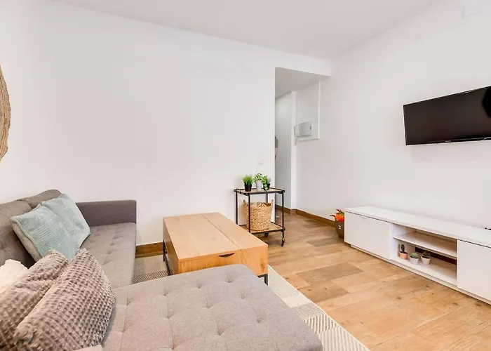 Lxr Neptuno Renovated And Pool Apartment Torremolinos