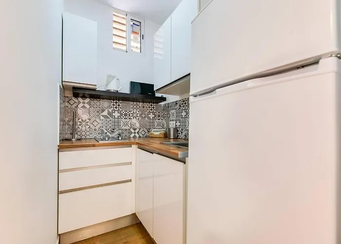 Lxr Neptuno Renovated And Pool Torremolinos